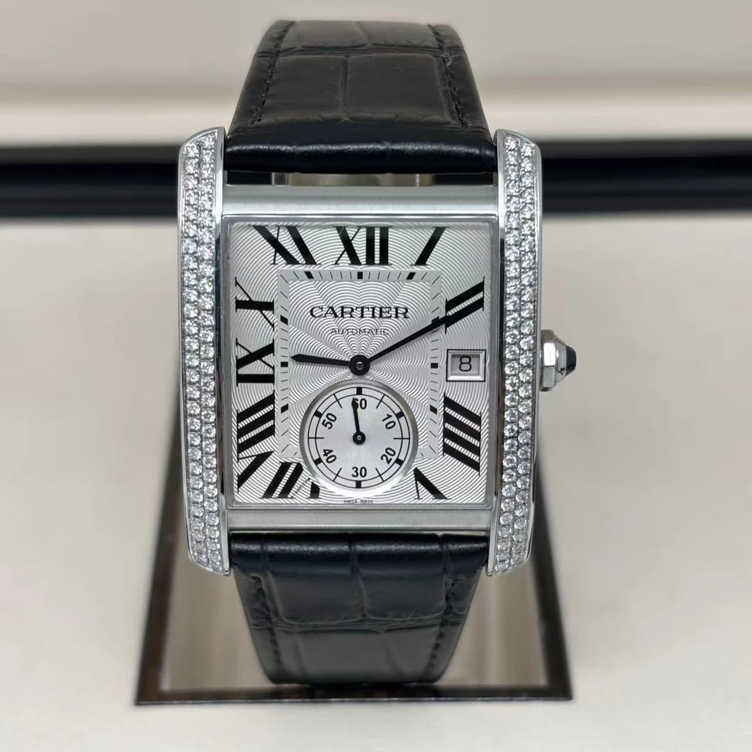 95新 Cartier/卡地亚 坦克系列/自动/表径35*45mm/外圈后钻
