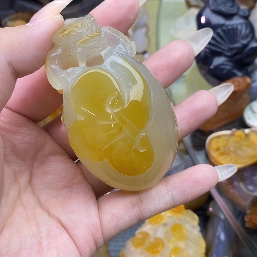 玛瑙/玉髓未镶嵌颈饰