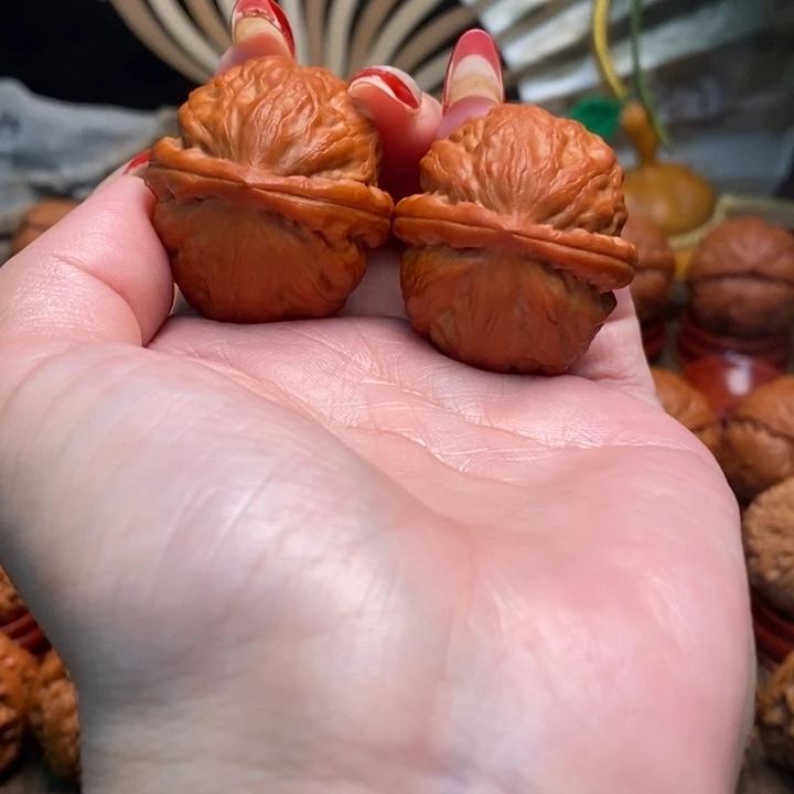 小***狼把件文玩核桃石虎