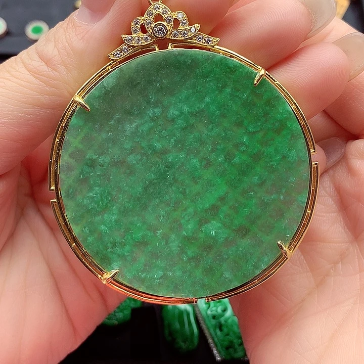 翡翠颈饰银S925镶嵌翡翠