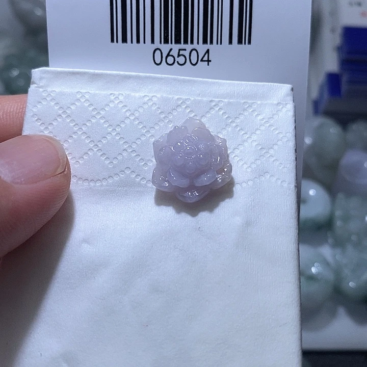 翡翠未镶嵌颈饰天光墟翡翠市场现金代购