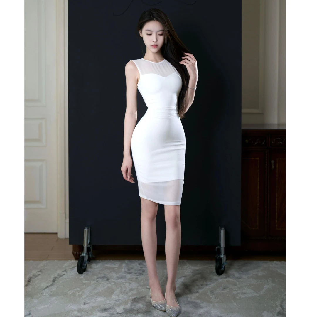 | 星纱茧语 | Jiajia佳佳原创 新款网纱绷带连衣裙包臀气质修身