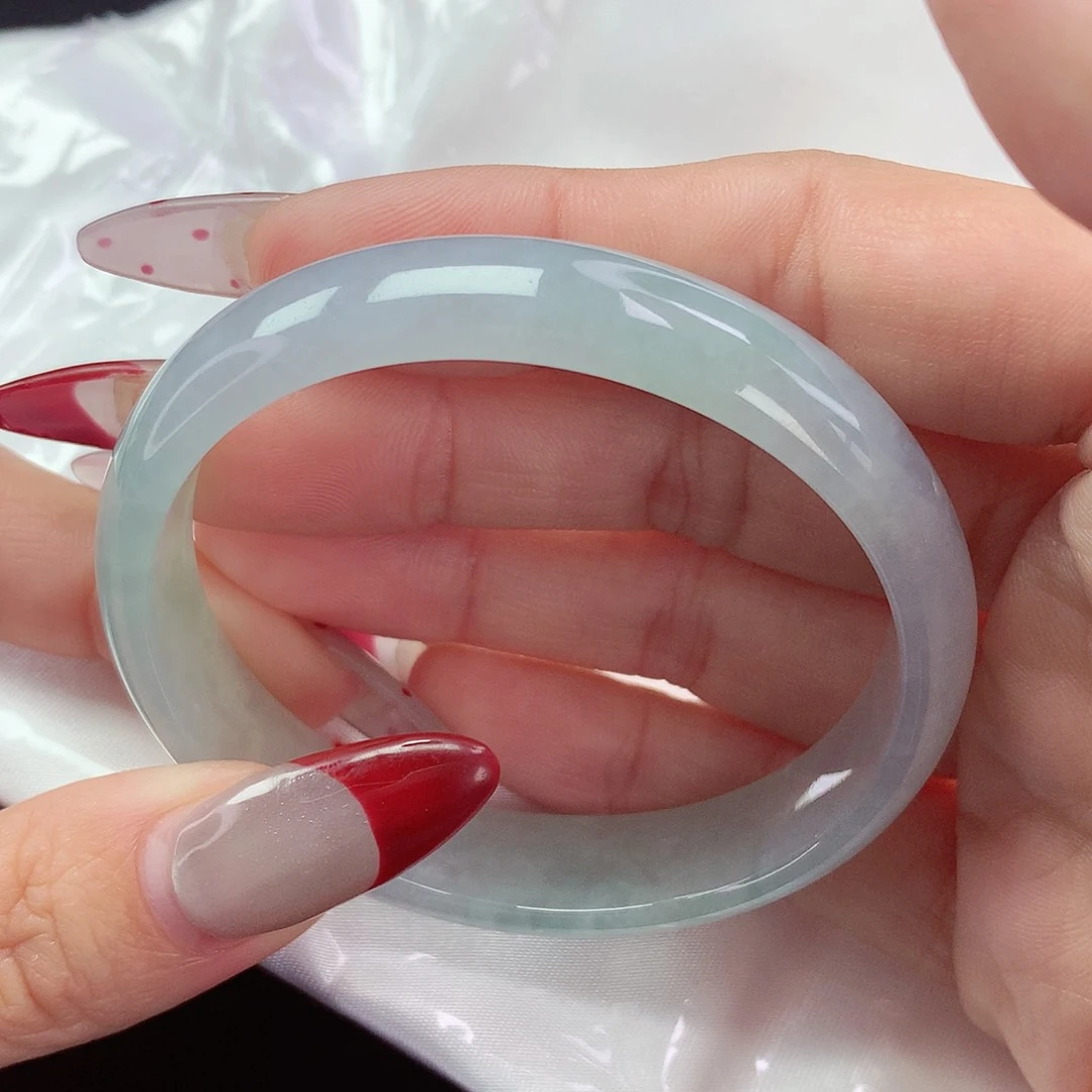 【闪购商品】翡翠手镯未镶嵌贵妃a 2