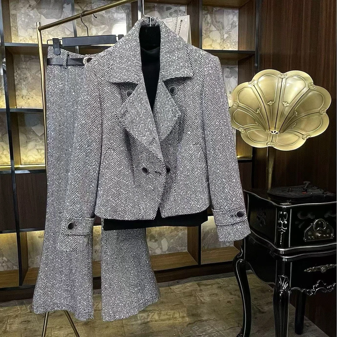 【南枝独绝】[晖晖]轻奢时尚设计师款修身收腰显瘦套装三件套-86029