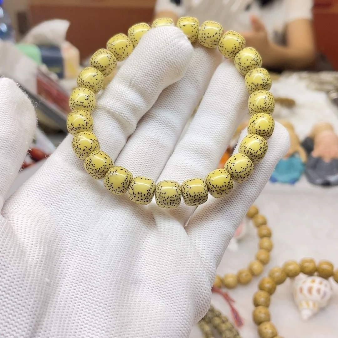 吊坠星月菩提10/9大眼双留白星点货