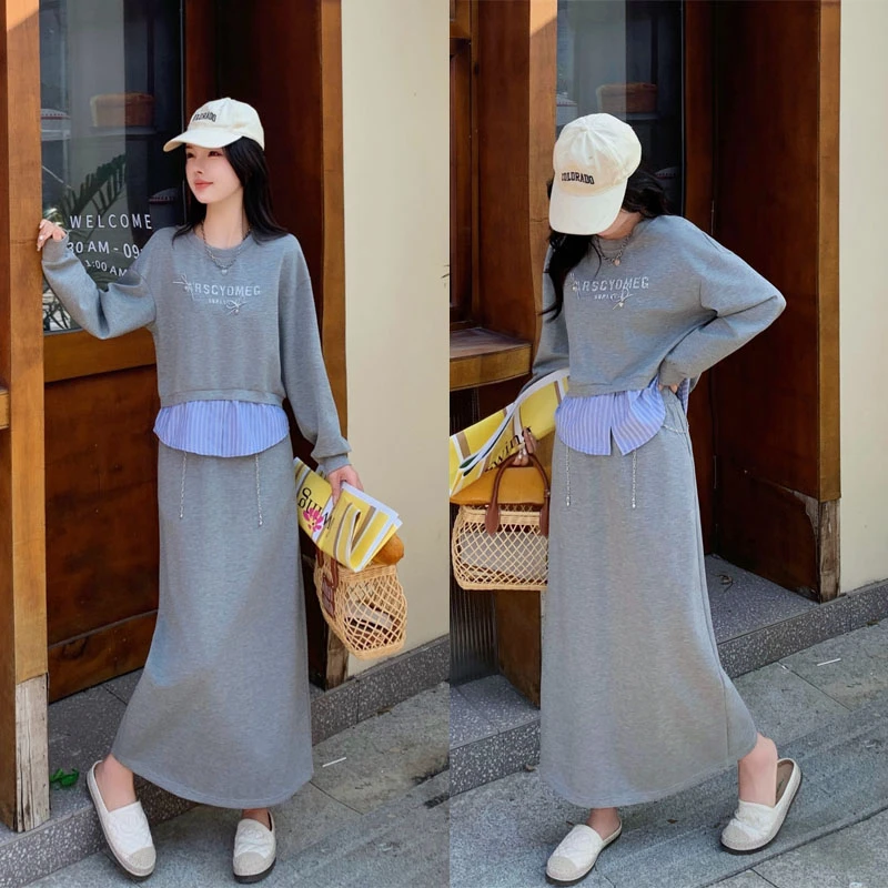 时尚休闲套装裙女2025春季新款洋气气质长袖T恤百搭开叉裙两件套