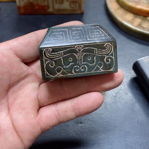 紫金钵盂菩提吊坠