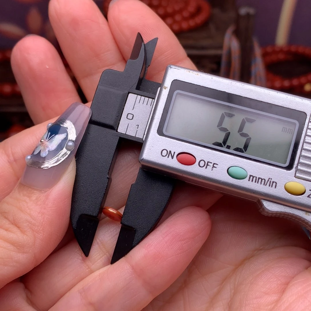 北***刻南红玛瑙配饰未镶嵌