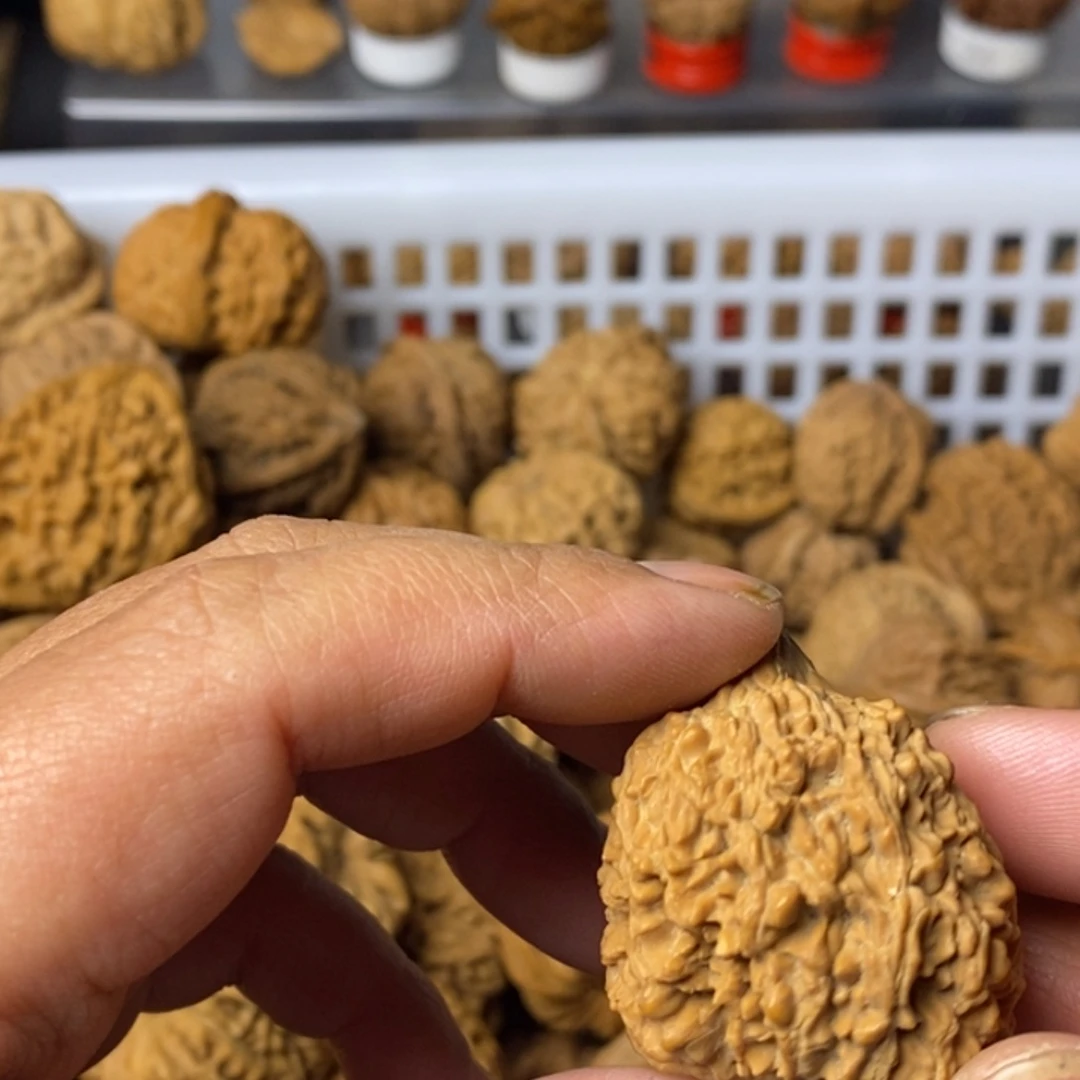 蜗***桃大叶紫檀（黑酸枝木类）