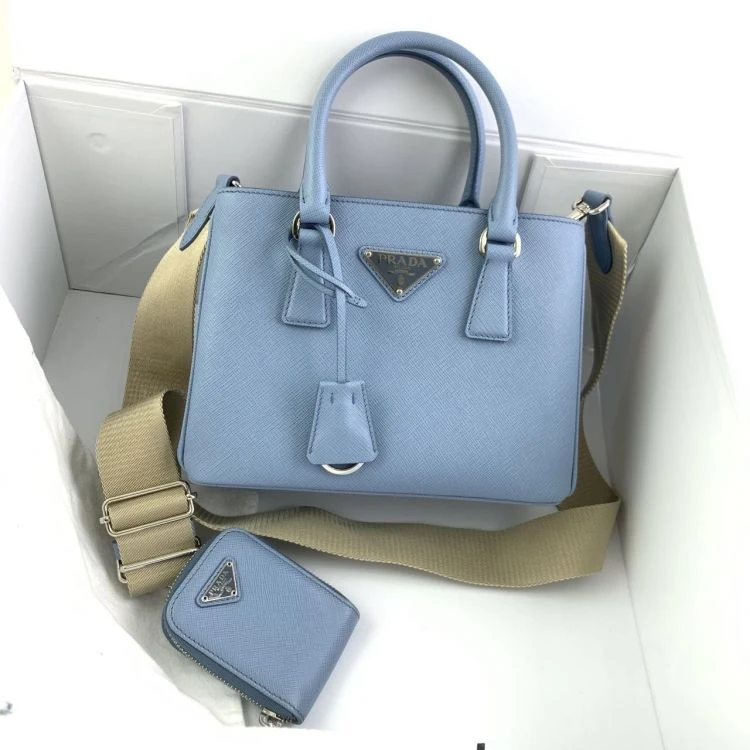 95新/普拉达/C10906165261/[PY1204B0004]