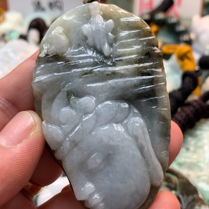 翡翠未镶嵌颈饰保真天然a货翡翠