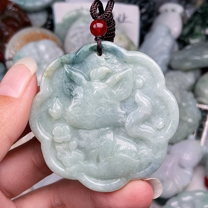 颈饰未镶嵌翡翠翡翠