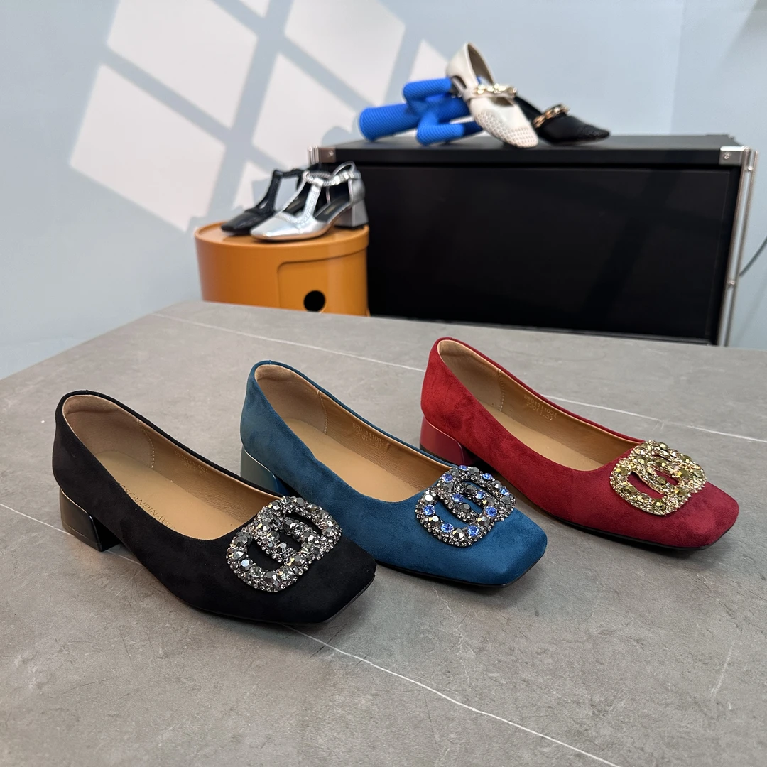 新款2025单鞋春季小羊皮小高跟平跟真皮方头绒面03I