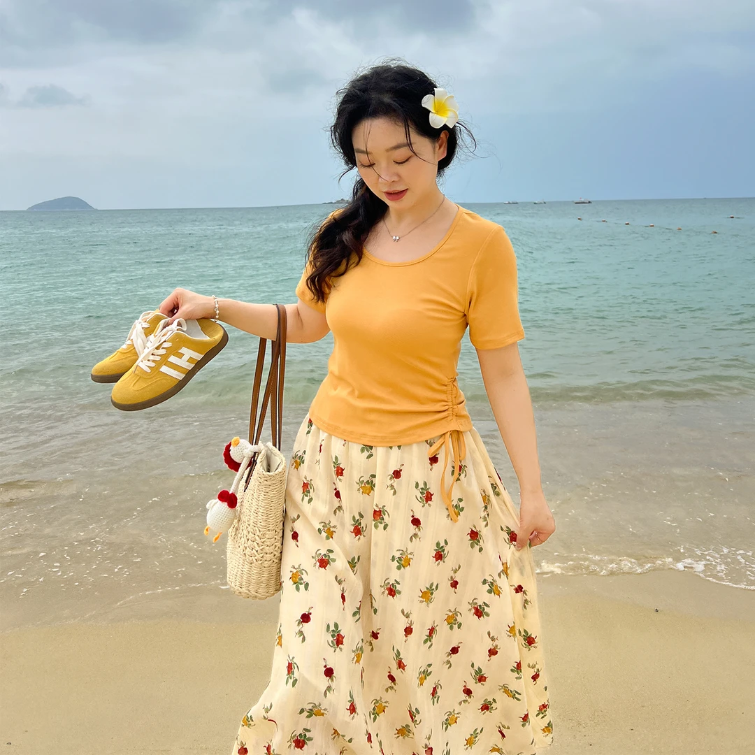 大码百分百出游穿搭微胖彩色服装夏季显瘦纯色多巴胺服装女0626