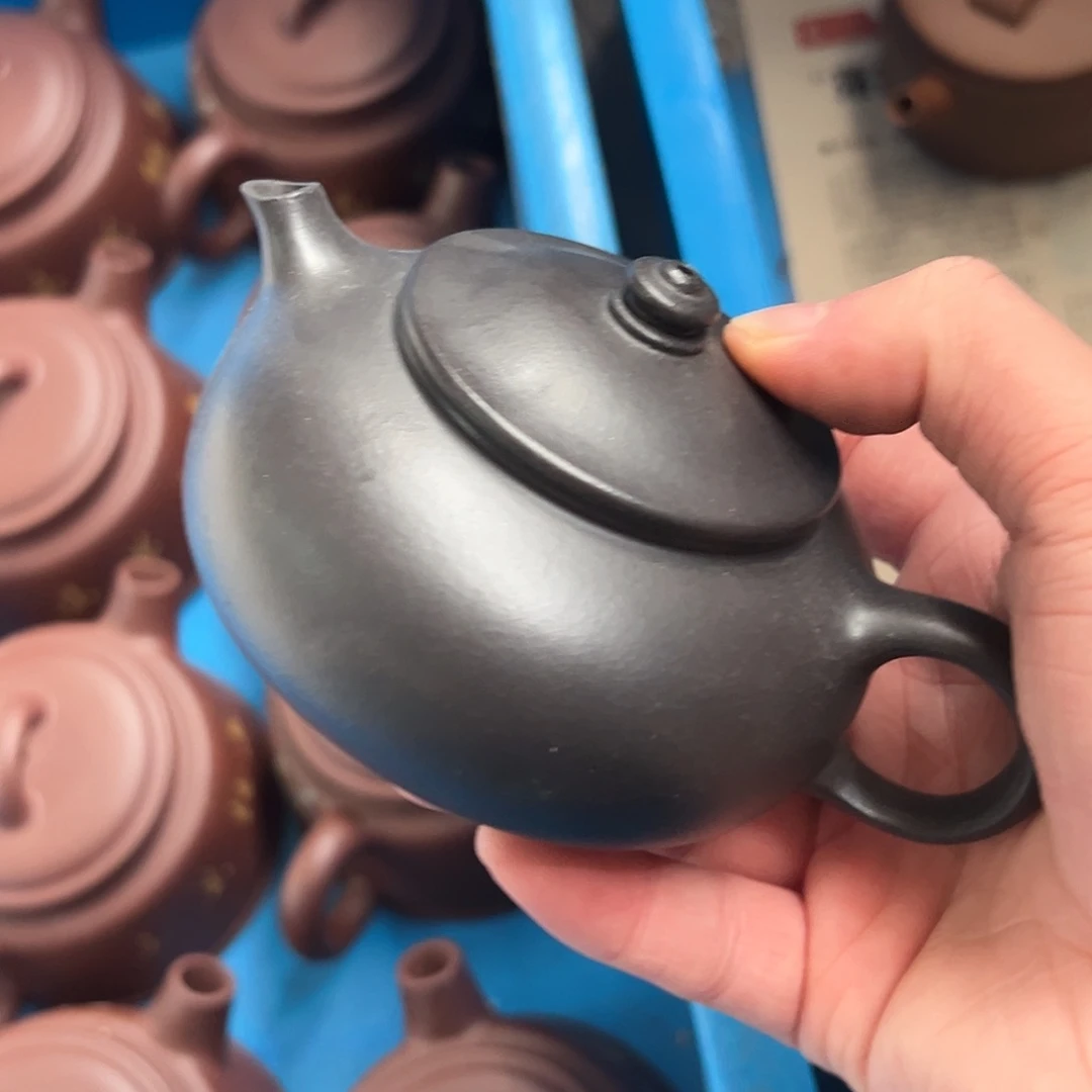 紫砂茶壶紫砂的味道很
