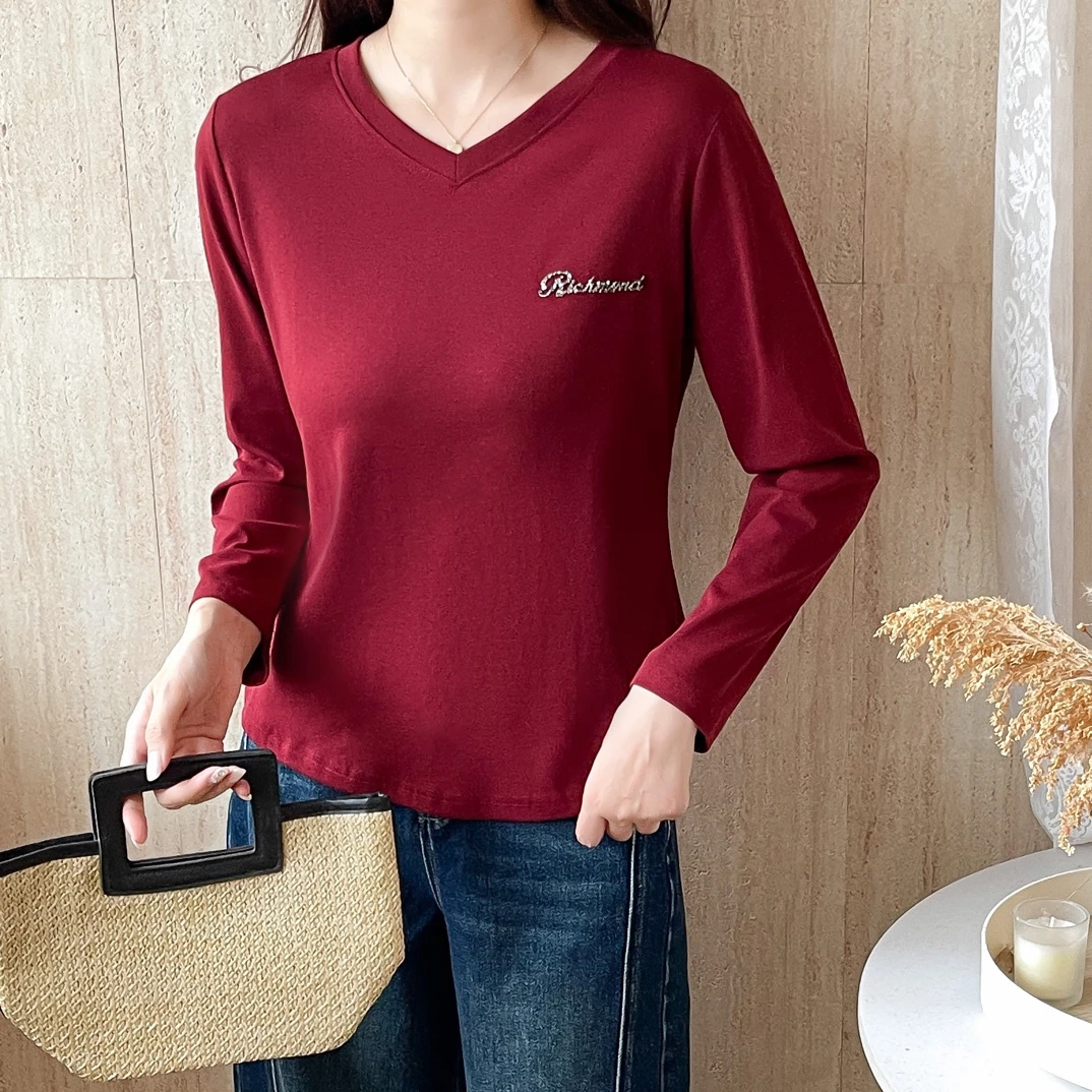 秋季T恤烫印数字通勤风V领春季宽松型百搭长袖女士