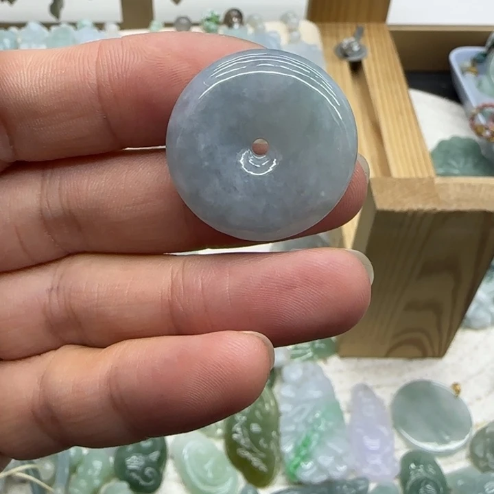 翡翠未镶嵌手链平安扣