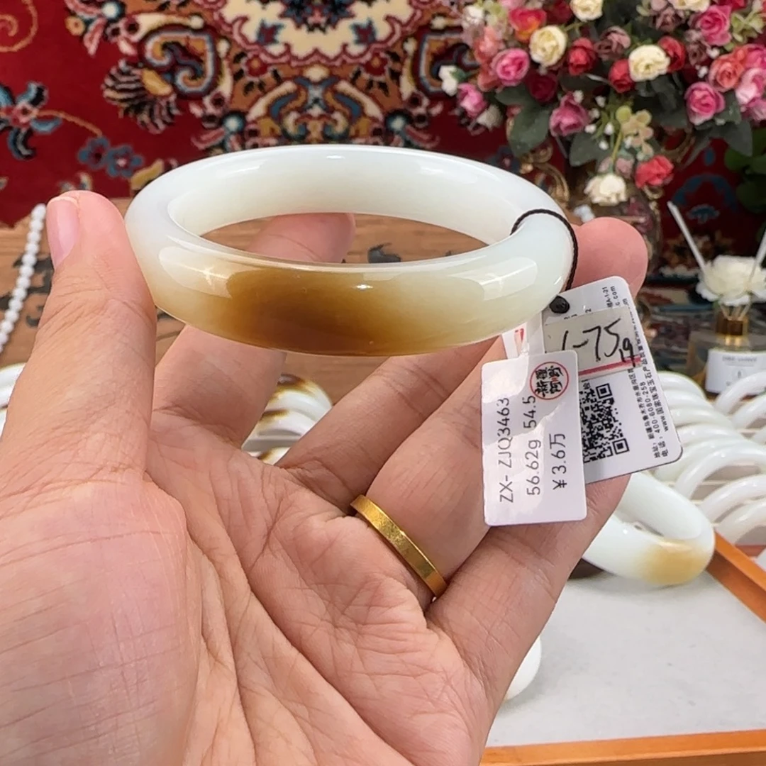 和田玉未镶嵌手镯新疆糖羊脂白手镯
