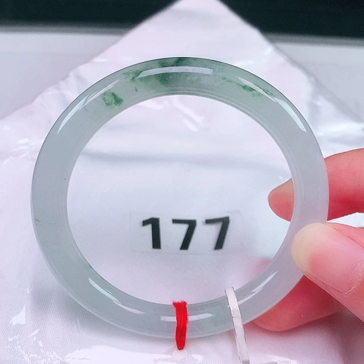 翡翠未镶嵌手镯翡翠手镯