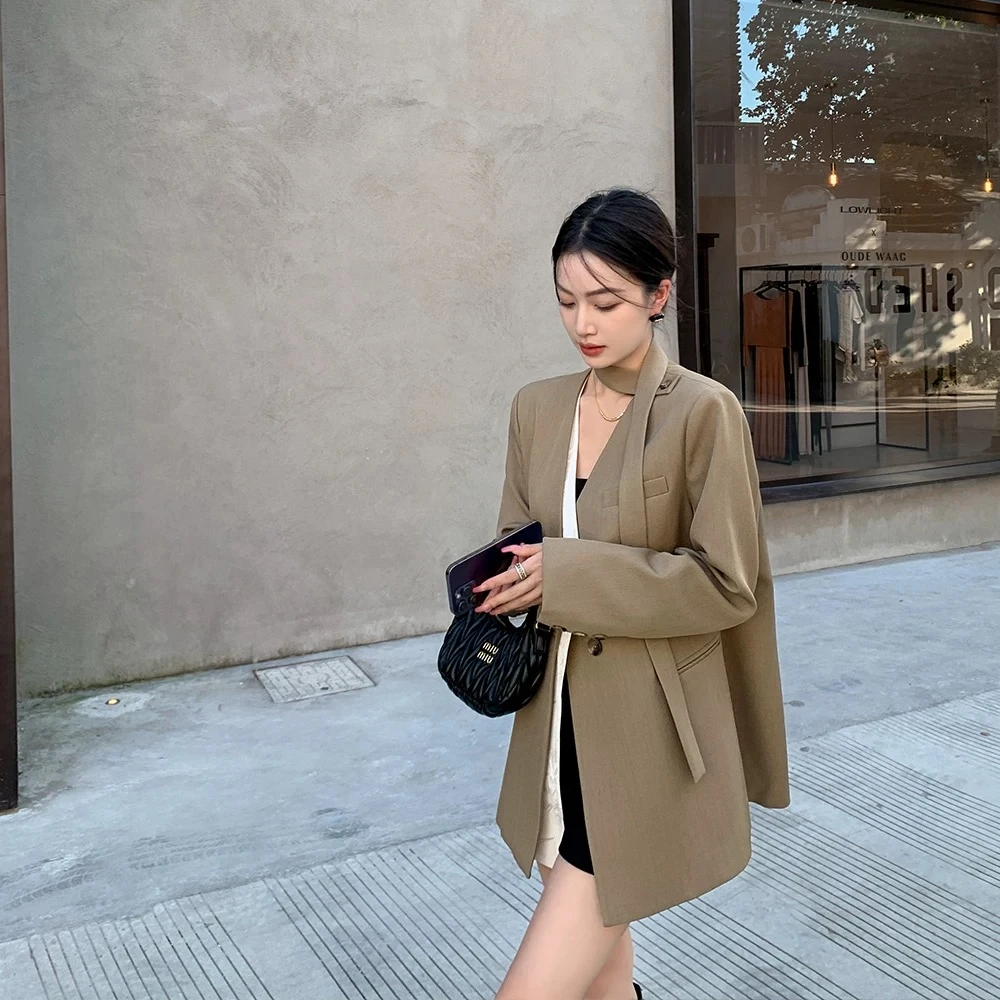 【900-949】→LY女士西装外套→默认无吊牌→无运费险