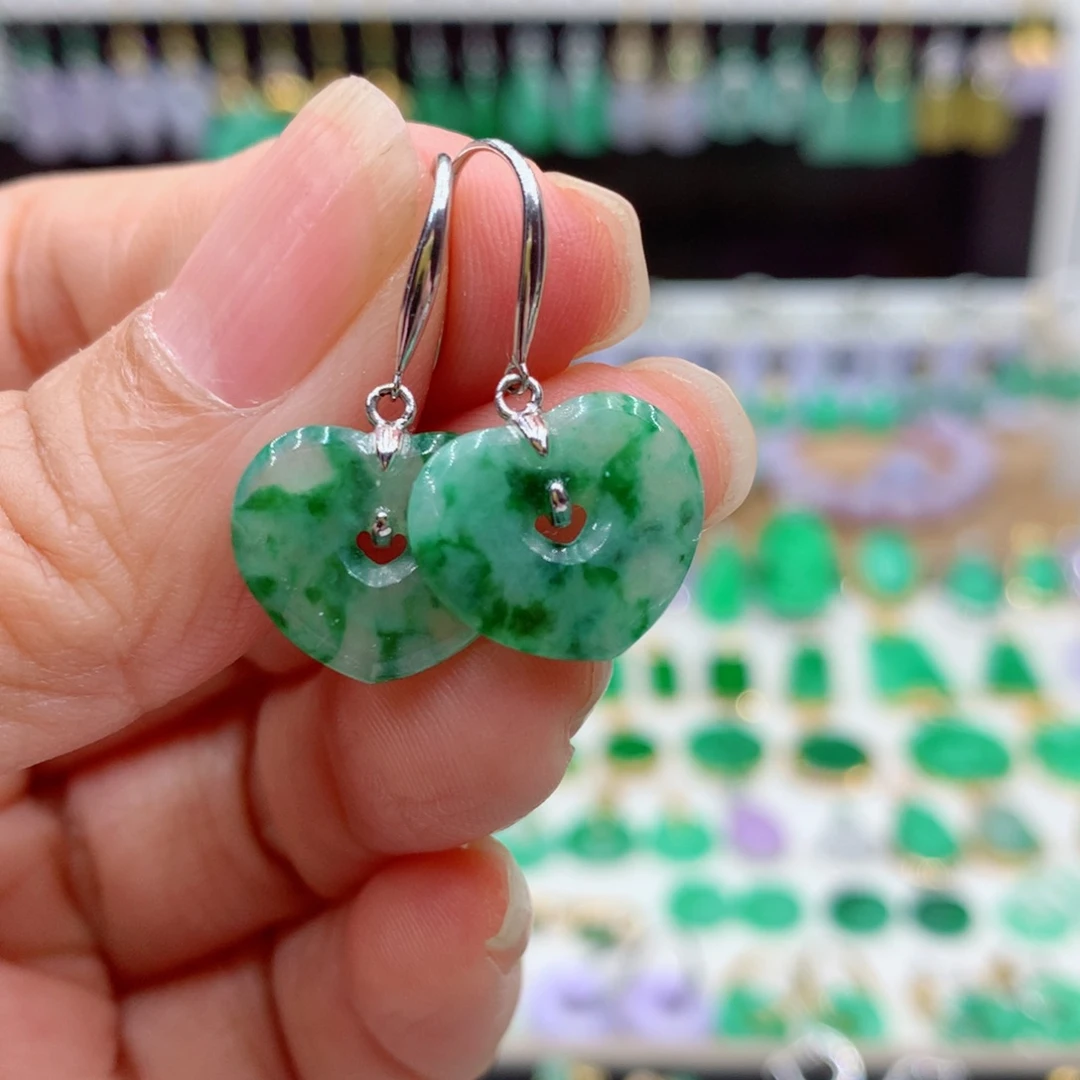 翡翠18K金镶嵌耳饰