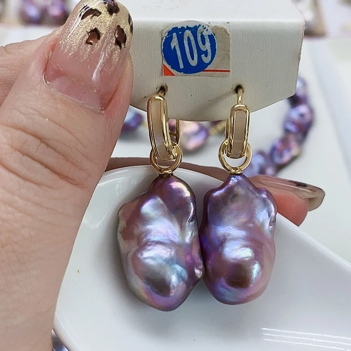 银S925镶嵌耳饰淡水珍珠