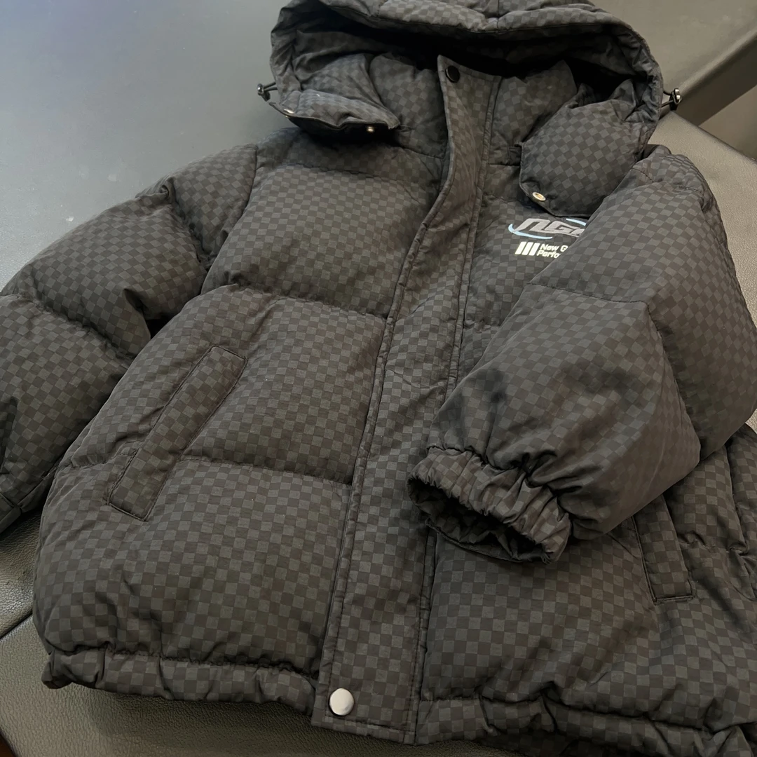 KM PERSONALITY 2024 新款 韩系定制儿童羽绒服外套 c77