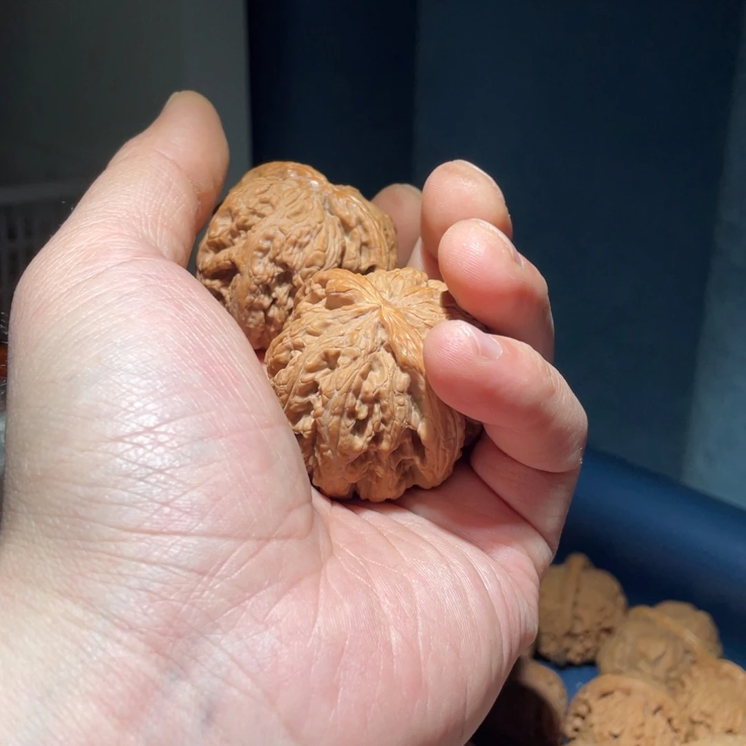 核桃手串/手链铁*憨47大粗筋