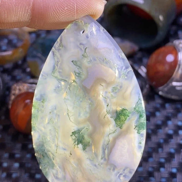 玛瑙/玉髓颈饰未镶嵌