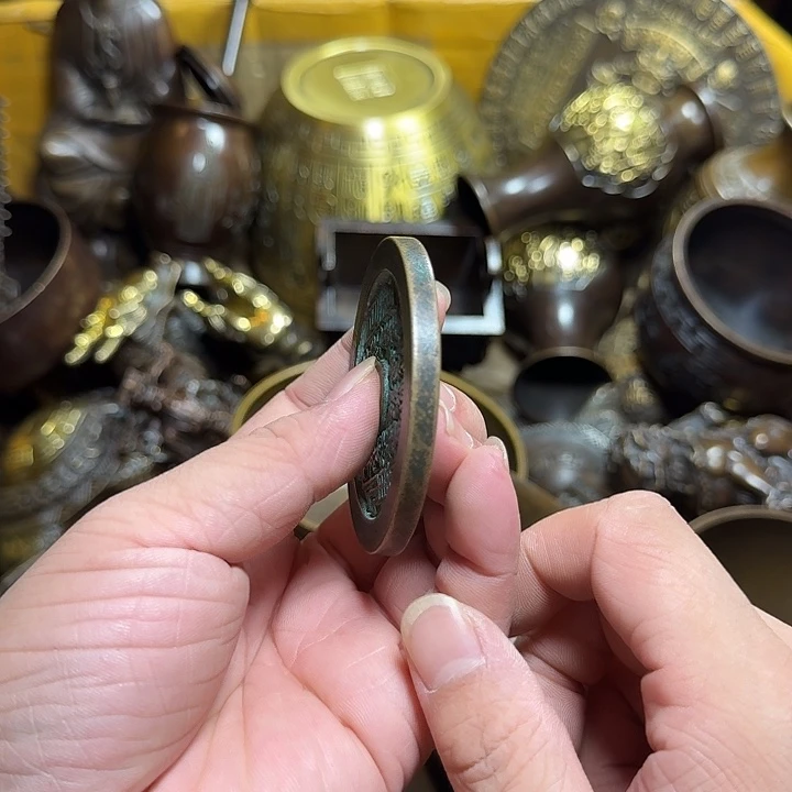 铜器摆件收收藏藏