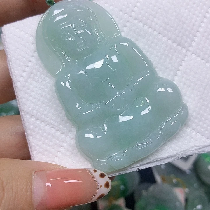 翡翠未镶嵌颈饰挂件