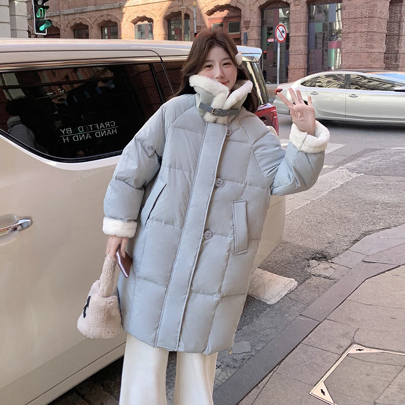 设计感羊羔毛翻领baby蓝羽绒服女2024冬季新款加厚保暖白鸭绒外套