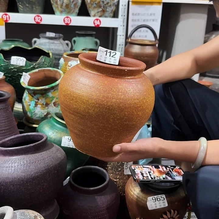 瑕疵黄色坛子112高度20口径13