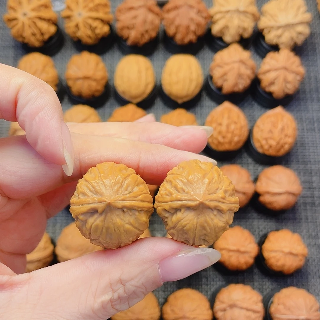 文玩核桃把件西瓜球