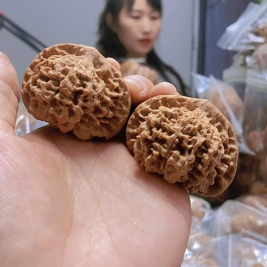 【闪购商品】把件文玩核桃51官帽