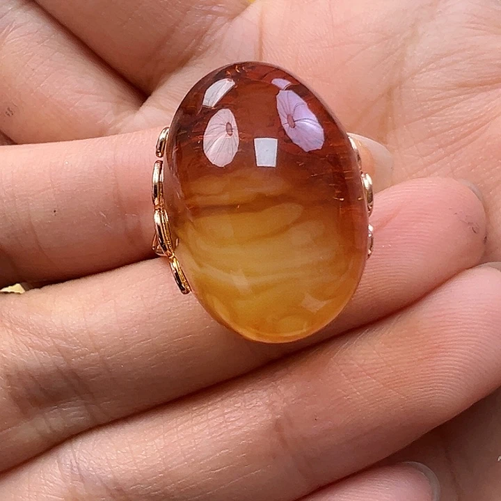 蜜蜡未镶嵌珠宝奇石