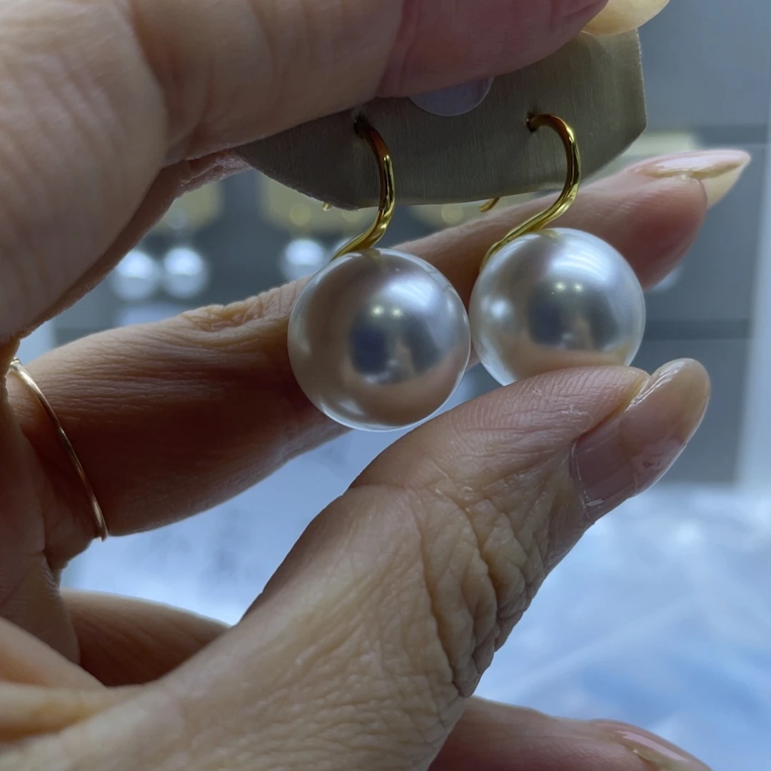 银S925镶嵌耳饰淡水珍珠