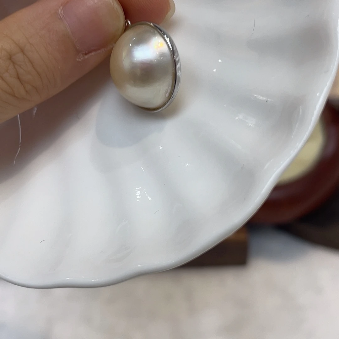 银S925镶嵌吊坠(不含链)拼合珍珠（马贝珠）
