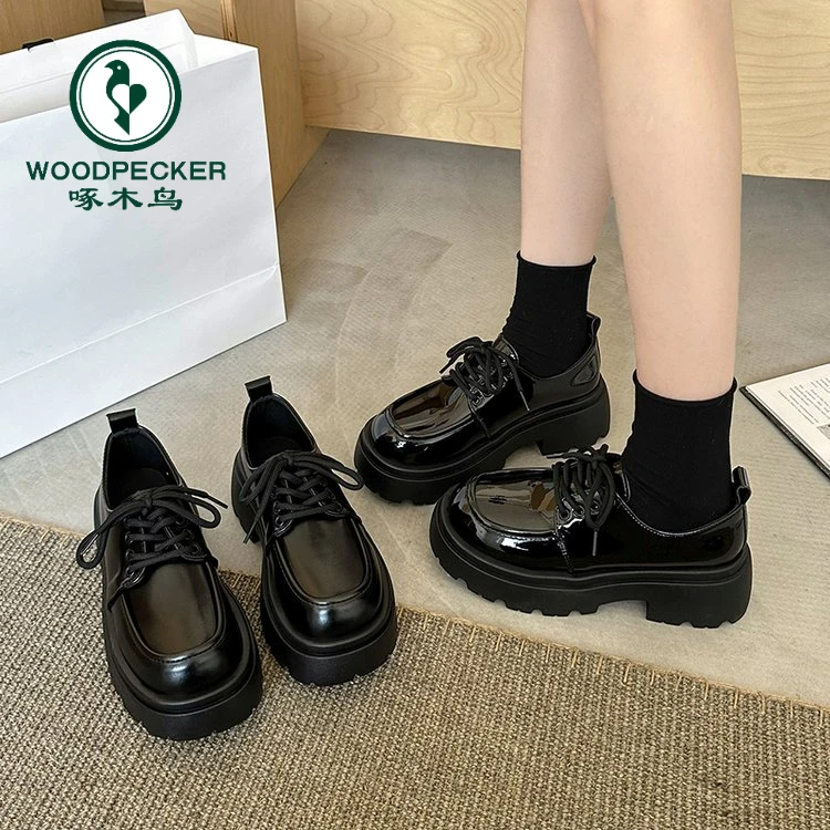 啄木鸟黑色松糕厚底系带小皮鞋女春秋2025四季新款复古jk乐福单鞋
