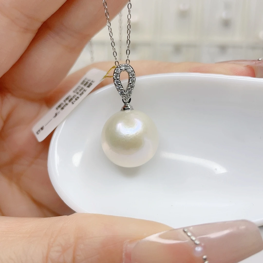 合金吊坠(赠链)淡水珍珠
