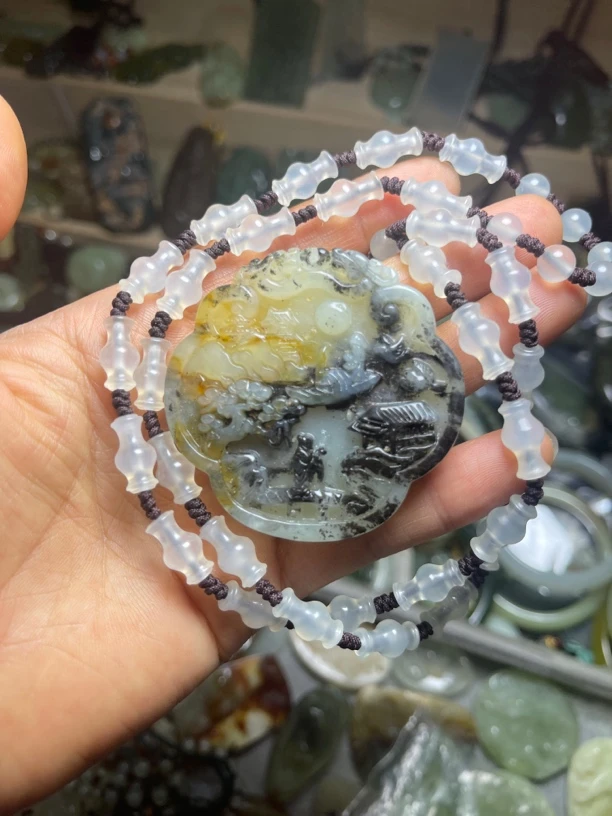 天然玉石俏色巧雕山水靠山水财源滚滚来手工抛光雕刻稀少老料子