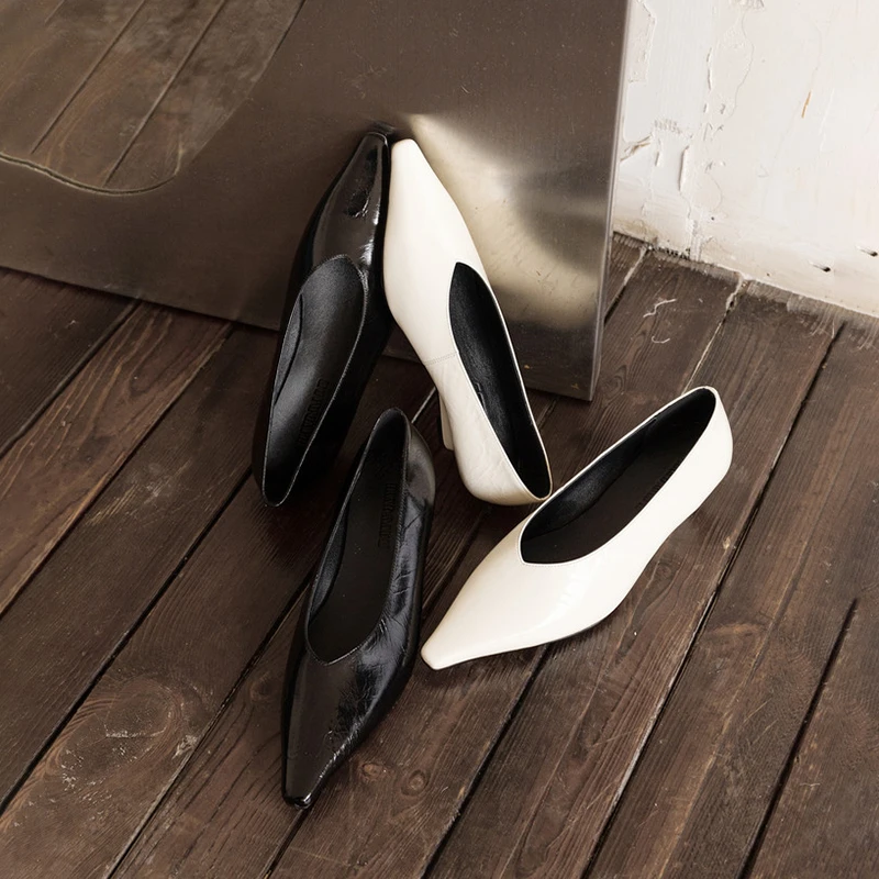 欧美极简风单鞋女气质坡跟浅口船鞋2025春夏新款中跟尖头通勤女鞋