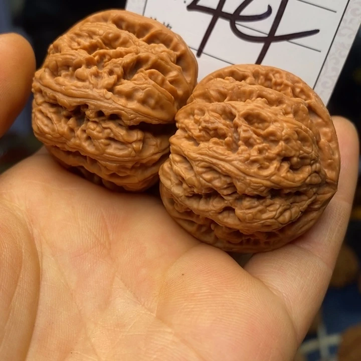 文玩核桃吊坠張*文玩核桃粗筋44