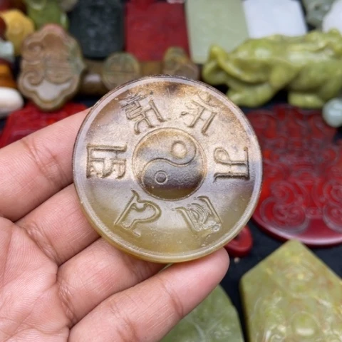 蛇纹石玉颈饰未镶嵌57