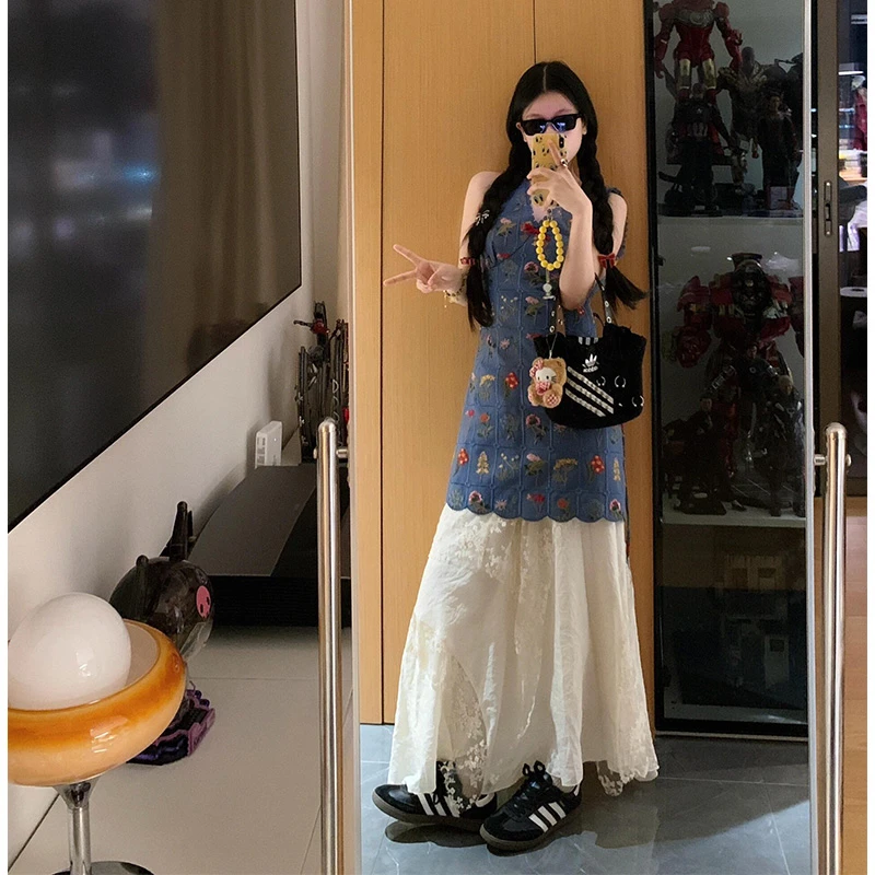 韩系蓝色碎花设计感连衣裙女夏季新款时尚高级感百搭显瘦短款裙子