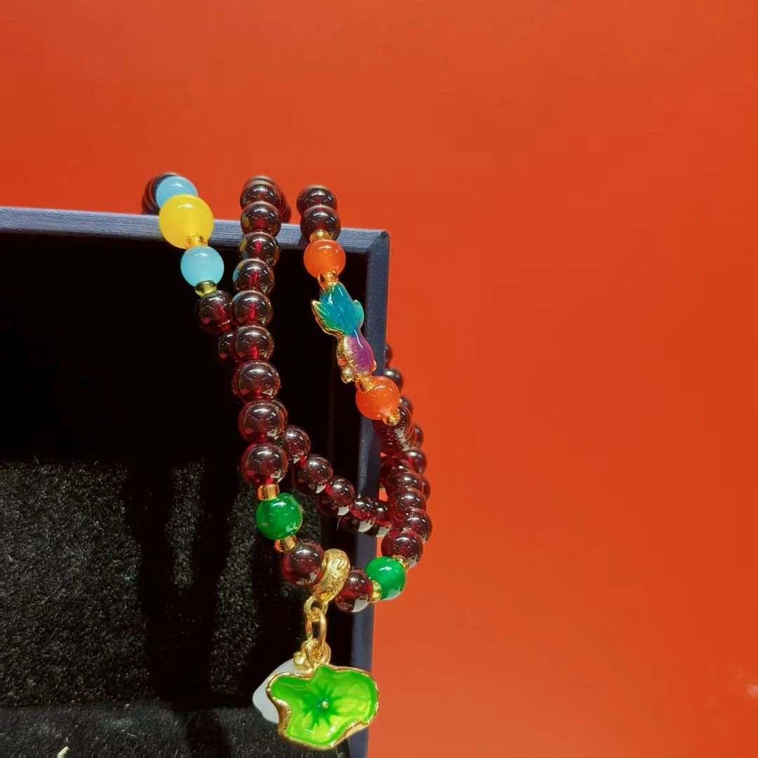 A97精美手串 石榴石荷叶金鱼双圈手串（无礼盒）S-0406