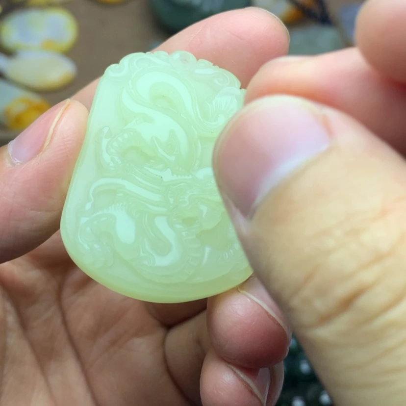 【闪购商品】颈饰未镶嵌和田玉