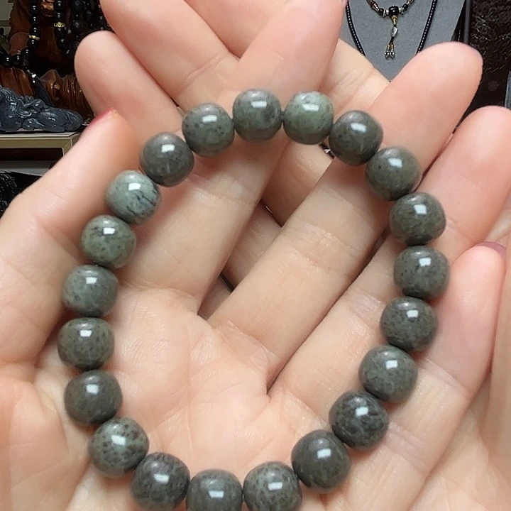 和田玉（墨玉）未镶嵌颈饰卡10草花手串