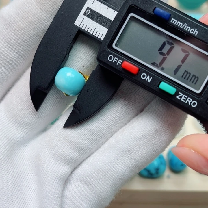 绿松石珠宝未镶嵌