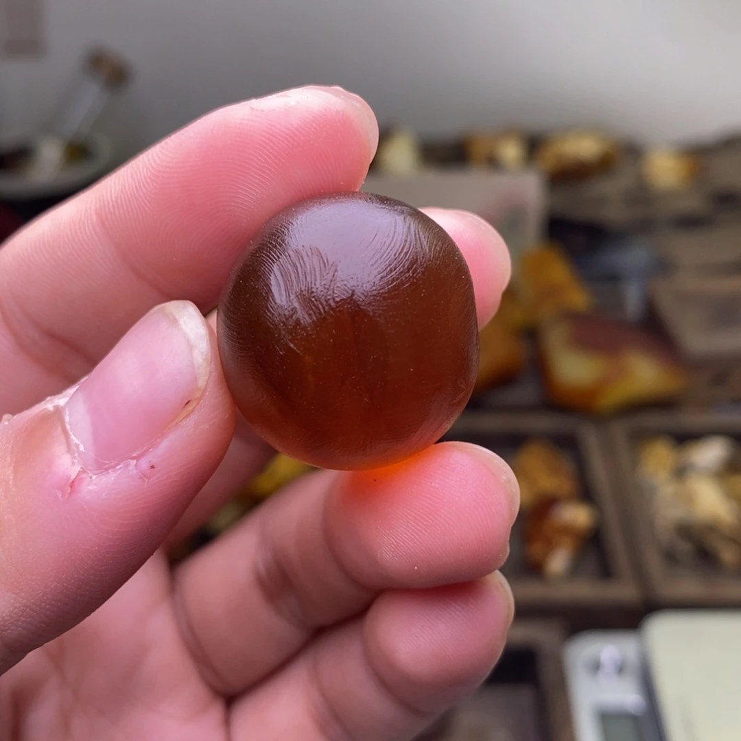定制琥珀天然蜜蜡